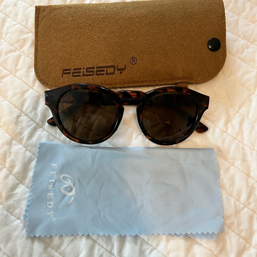 Sunnies